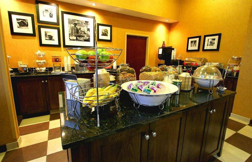 Hampton Inn Keokuk Экстерьер фото
