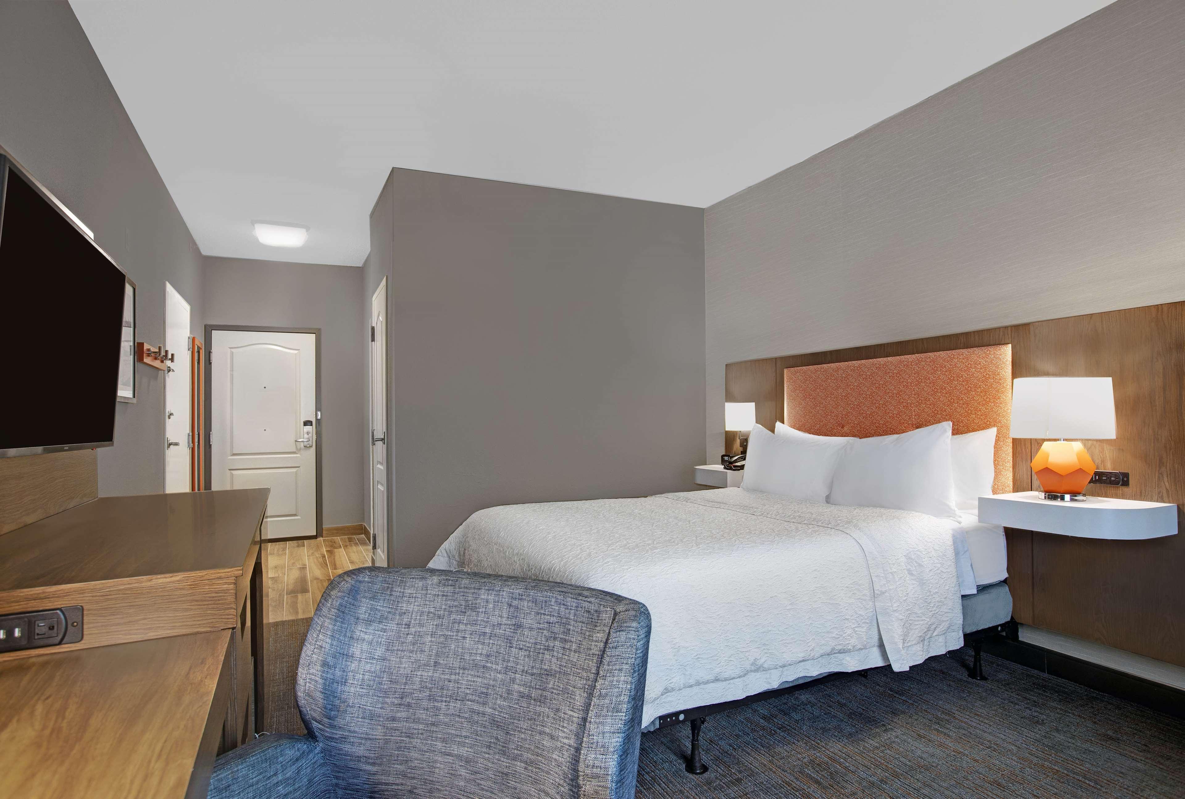 Hampton Inn Keokuk Экстерьер фото
