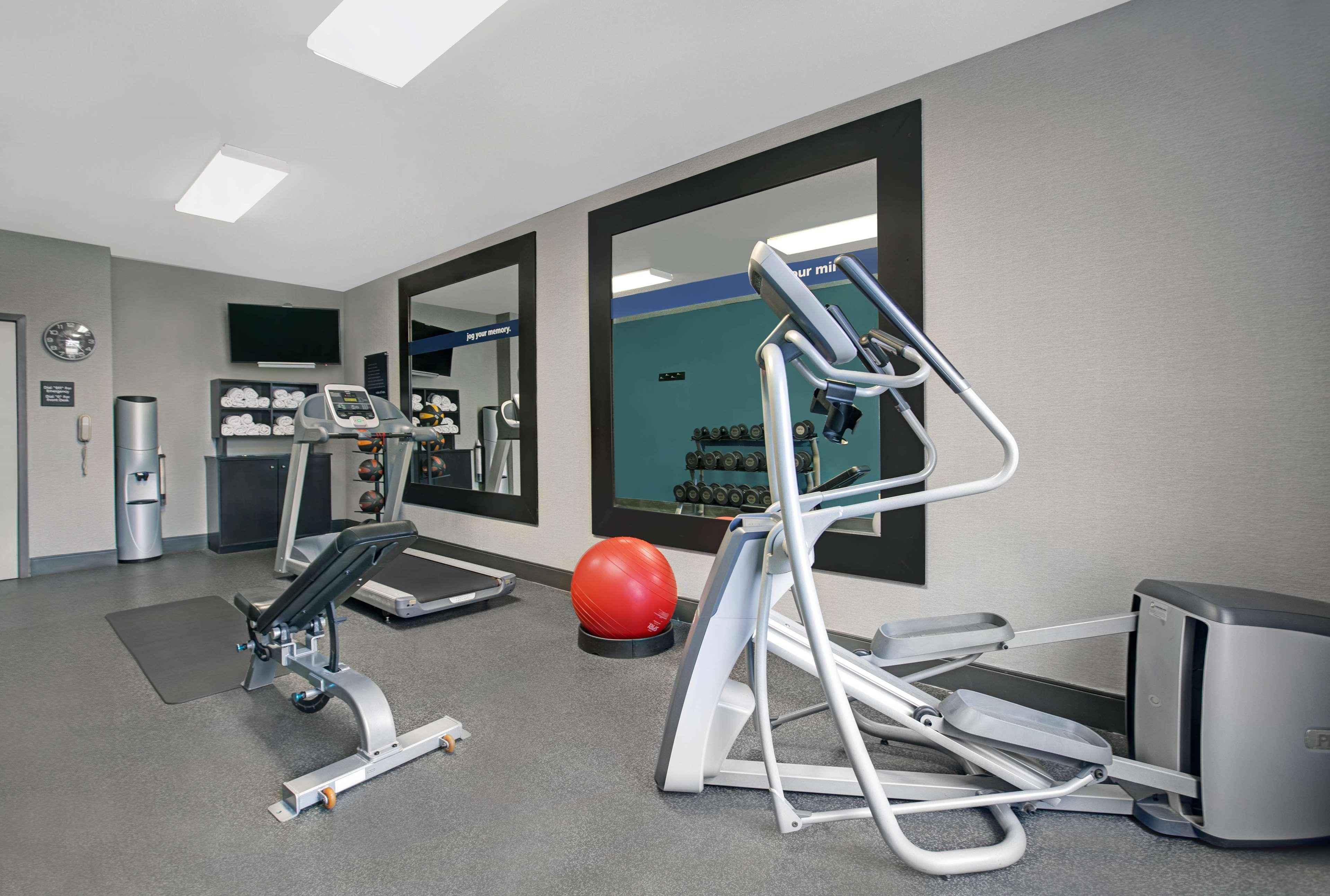 Hampton Inn Keokuk Экстерьер фото