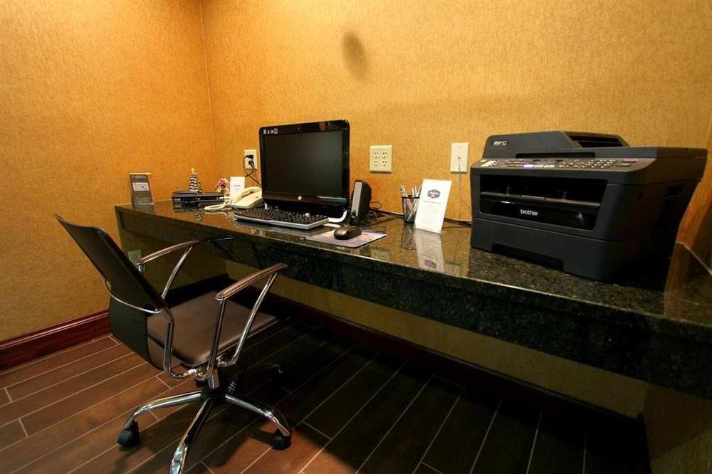 Hampton Inn Keokuk Экстерьер фото