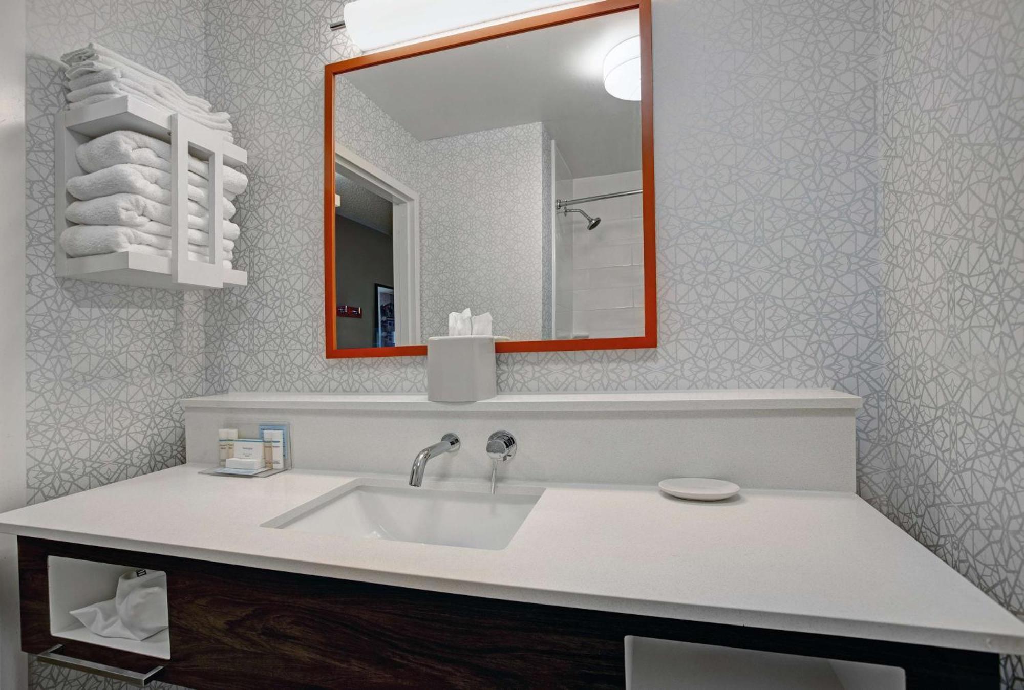 Hampton Inn Keokuk Экстерьер фото