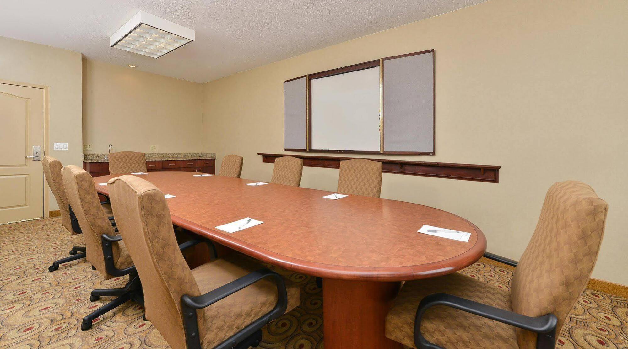 Hampton Inn Keokuk Экстерьер фото
