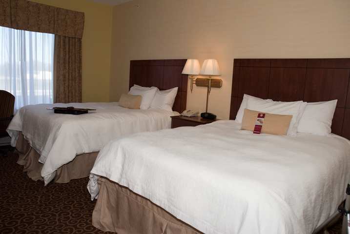 Hampton Inn Keokuk Экстерьер фото